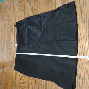 GAP Black Knee Skirt. Size 16